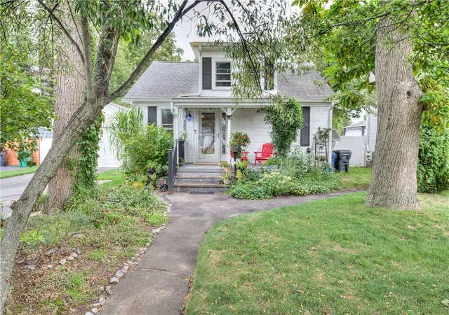 Photo 1 of Sale Pending at 333 Greenwood Ave, Warwick, RI 02886 | MLS# 1410922 | Listing updated on 2026-09-30