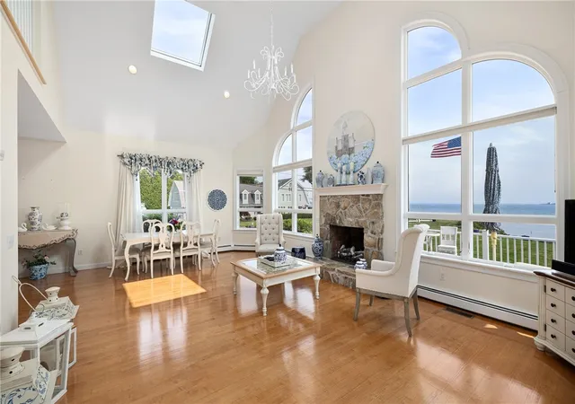 Photo 4 of Single family home for sale at 139 Hemlock Ave, Warwick, RI 02886 | MLS# 1418686 | Listing updated on 2026-10-04