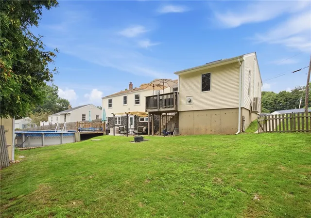Photo 3 of Sale Pending at 52 Fairgreen Dr, West Warwick, RI 02893 | MLS# 1418939 | Listing updated on 2026-09-15
