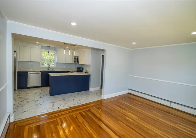 Photo 3 of Single family home for sale at 16 Victoria Ave, Cranston, RI 02920 | MLS# 1419138 | Listing updated on 2026-09-14