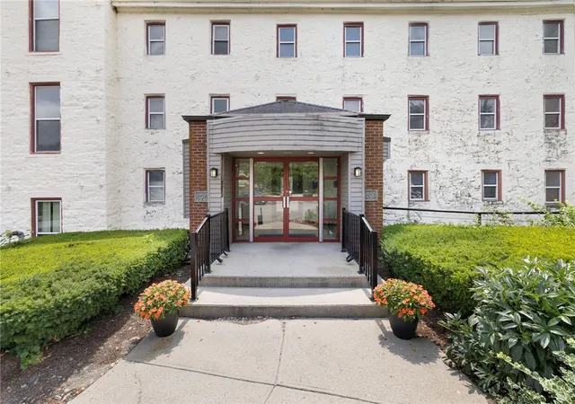Photo 2 of Sale Pending at 494 Woonasquatucket Ave #206, North Providence, RI 02911 | MLS# 1418819 | Listing updated on 2026-09-11