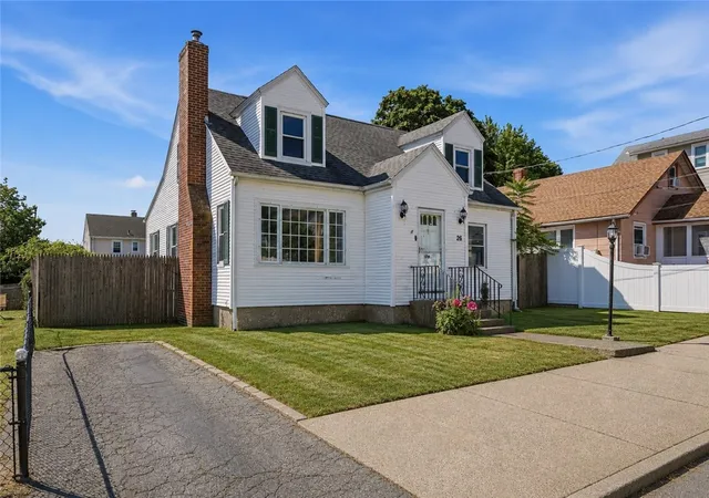 Photo 2 of Single family home for sale at 26 W Lawn Ave, Pawtucket, RI 02860 | MLS# 1419174 | Listing updated on 2026-09-14