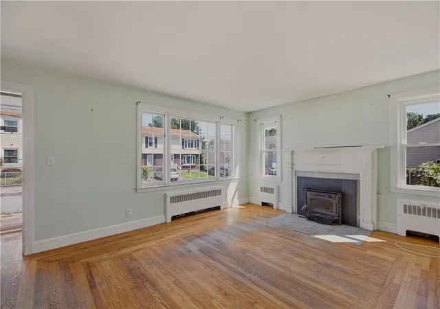 Photo 4 of Single family home for sale at 26 W Lawn Ave, Pawtucket, RI 02860 | MLS# 1419174 | Listing updated on 2026-09-14