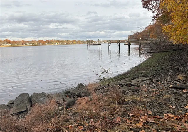 Photo 3 of Sale Pending at 351 County Rd, Barrington, RI 02806 | MLS# 1419317 | Listing updated on 2026-09-29