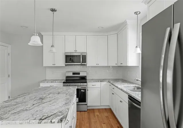Photo 3 of Sale Pending at 54 Vespia Ln, South Kingstown, RI 02879 | MLS# 1419346 | Listing updated on 2026-10-01