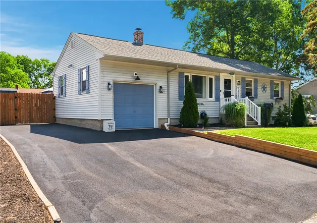 Photo 3 of Single family home for sale at 121 Columbia Ave, Coventry, RI 02816 | MLS# 1419417 | Listing updated on 2026-09-22