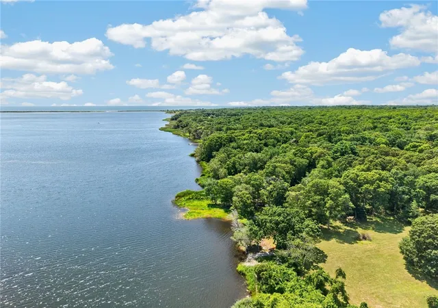 Photo 2 of Single family home for sale at 20 Haffenreffer Ln, Little Compton, RI 02837 | MLS# 1419339 | Listing updated on 2026-09-10