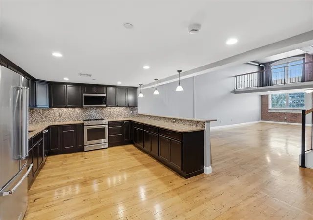 Photo 2 of Sale Pending at 1 Tupperware Dr #237, North Smithfield, RI 02896 | MLS# 1419189 | Listing updated on 2026-09-23