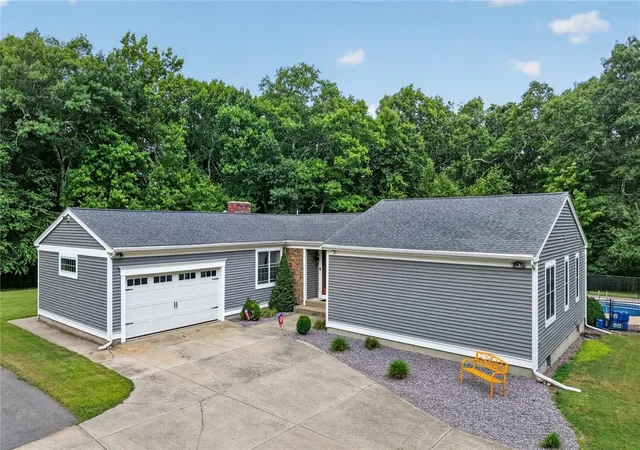 Photo 4 of Single family home for sale at 884 Reynolds Rd, Chepachet, RI 02814 | MLS# 1419536 | Listing updated on 2026-09-11