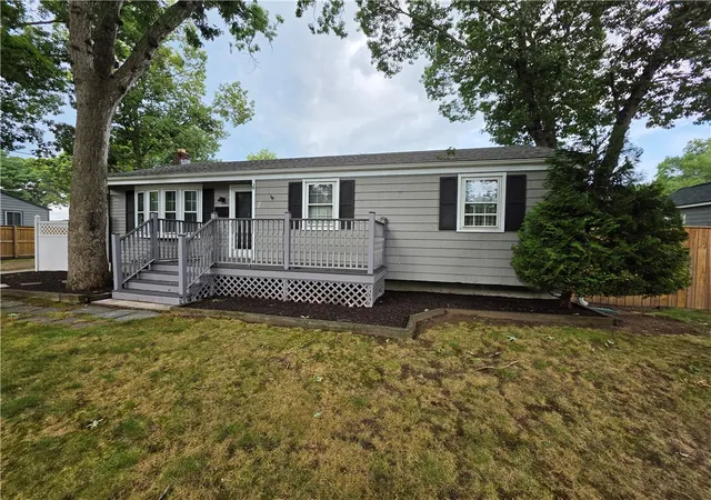 Photo 3 of Sale Pending at 7 Cole Ave, Warwick, RI 02886 | MLS# 1419477 | Listing updated on 2026-09-11