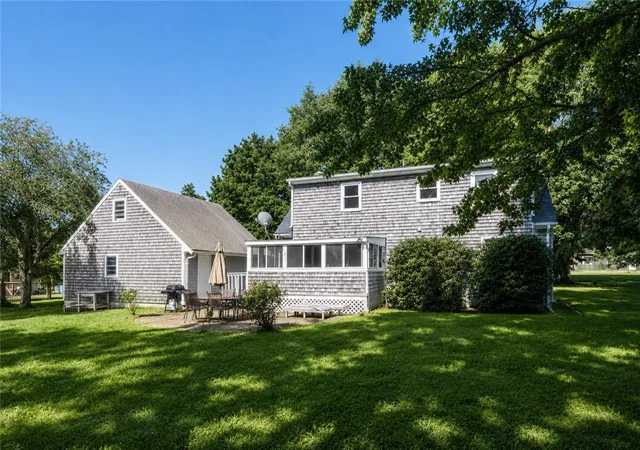 Photo 3 of Sale Pending at 5 Barton Ln, Middletown, RI 02842 | MLS# 1419469 | Listing updated on 2026-09-07