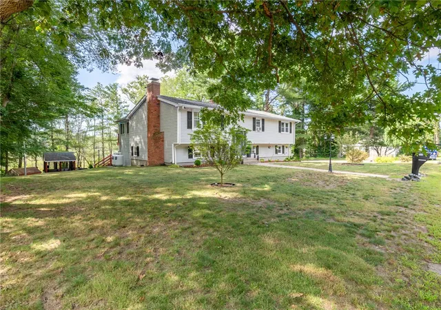 Photo 3 of Single family home for sale at 199 Greenville Rd, North Smithfield, RI 02896 | MLS# 1419598 | Listing updated on 2026-10-02