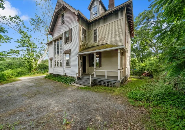 Photo 2 of Single family home for sale at 22 Main St, Hope, RI 02831 | MLS# 1415545 | Listing updated on 2026-09-09