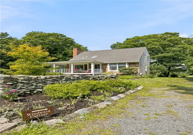 Photo 2 of Single family home for sale at 10 Boston Ave, Jamestown, RI 02835 | MLS# 1419658 | Listing updated on 2026-09-06