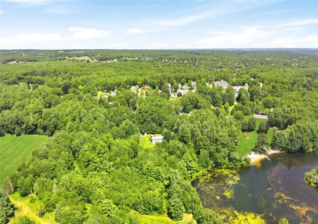 Photo 4 of Sale Pending at 35 Reservation Dr, Hope, RI 02831 | MLS# 1419695 | Listing updated on 2026-09-09