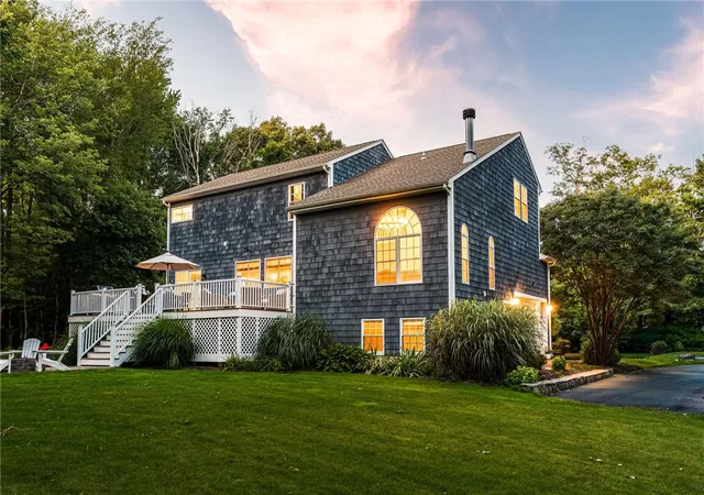 Photo 3 of Sale Pending at 662 Rose Hl Rd, Wakefield, RI 02879 | MLS# 1419678 | Listing updated on 2026-09-13