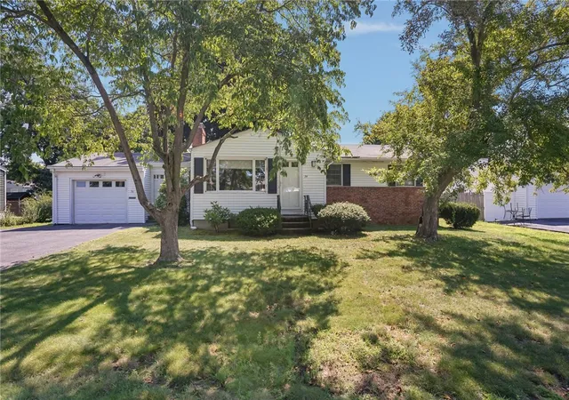 Photo 3 of Sale Pending at 74 Ticonderoga Dr, Warwick, RI 02889 | MLS# 1419271 | Listing updated on 2026-09-29