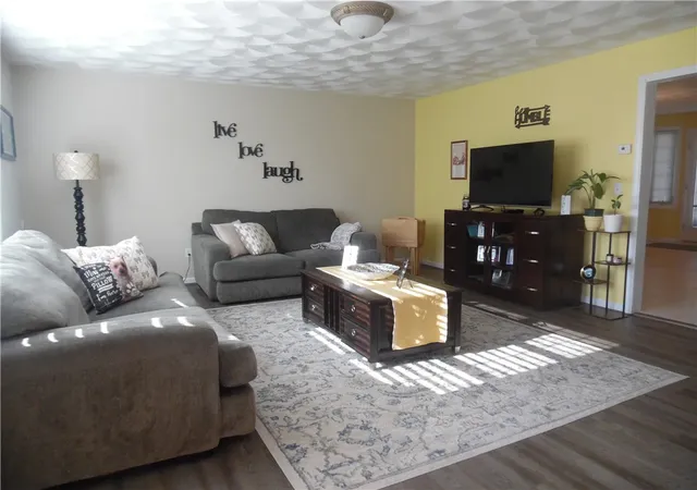 Photo 3 of Condo for sale at 6 Tobie Ave #6, Pawtucket, RI 02861 | MLS# 1420041 | Listing updated on 2026-09-13