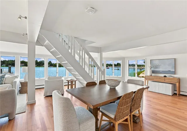 Photo 4 of Single family home for sale at 32 King Philip Ave, Barrington, RI 02806 | MLS# 1420049 | Listing updated on 2026-09-16