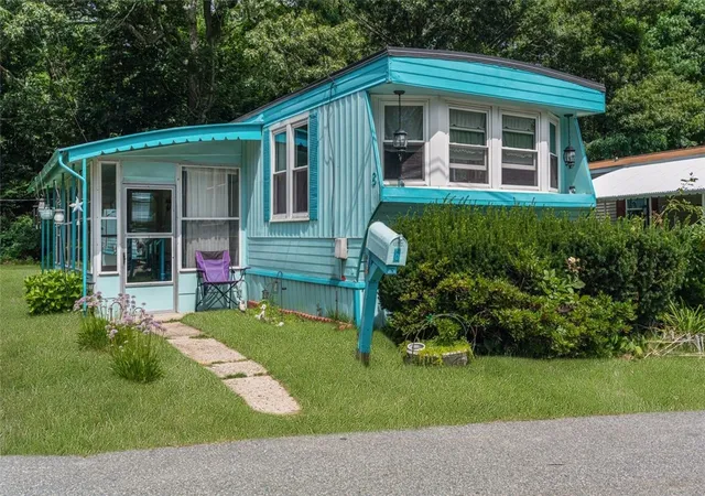 Photo 1 of Sale Pending at 979 Tollgate Rd, Warwick, RI 02886 | MLS# 1420079 | Listing updated on 2026-09-17