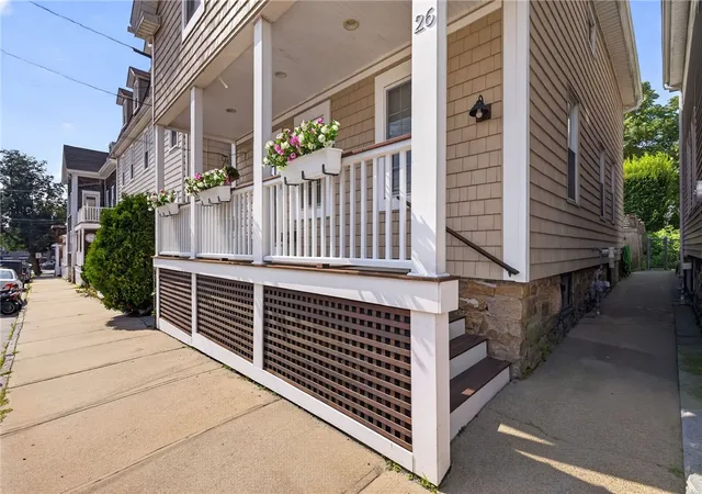 Photo 3 of Single family home for sale at 26 Lee Ave, Newport, RI 02840 | MLS# 1420087 | Listing updated on 2026-10-05