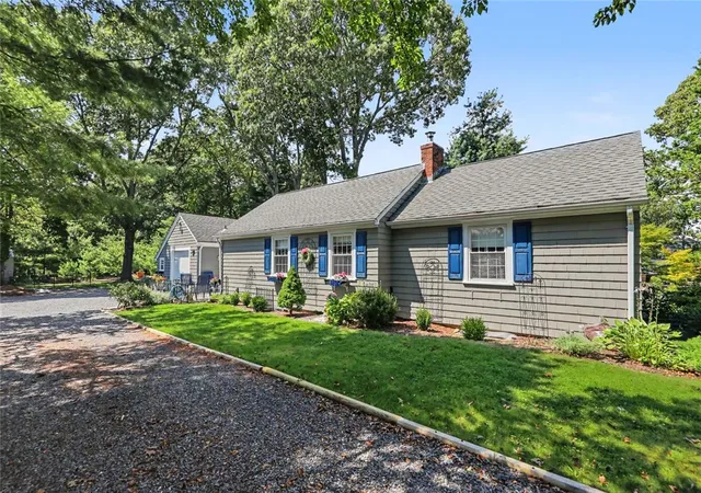 Photo 3 of Single family home for sale at 75 Princes Hl Ave, Barrington, RI 02806 | MLS# 1420136 | Listing updated on 2026-09-12