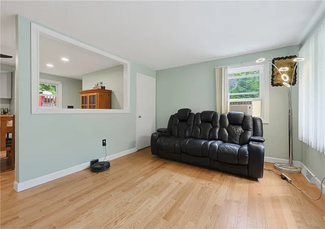 Photo 4 of Sale Pending at 417 Lake Washington Dr, Chepachet, RI 02814 | MLS# 1420171 | Listing updated on 2026-10-21