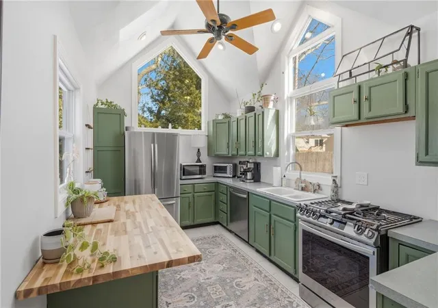 Photo 3 of Single family home for sale at 11 Heights Ave, Warwick, RI 02889 | MLS# 1420086 | Listing updated on 2026-09-02