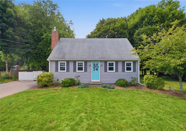 Photo 2 of Single family home for sale at 60 Brookwood Rd, Wakefield, RI 02879 | MLS# 1420264 | Listing updated on 2026-09-14