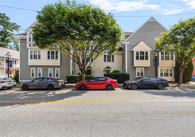 Photo 2 of Condo for sale at 47 King St #3, East Greenwich, RI 02818 | MLS# 1420212 | Listing updated on 2026-09-13