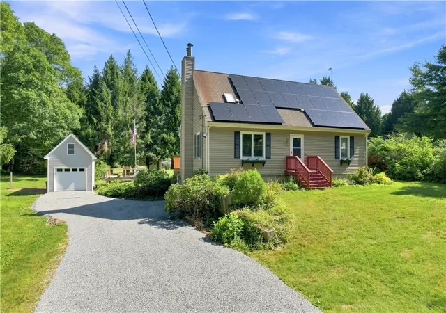 Photo 1 of Single family home for sale at 218 Shannock Hl Rd, West Kingston, RI 02892 | MLS# 1420097 | Listing updated on 2026-09-27