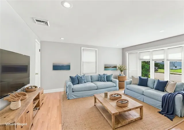 Photo 2 of Sale Pending at 31 Glossop St, Providence, RI 02911 | MLS# 1420286 | Listing updated on 2026-09-02