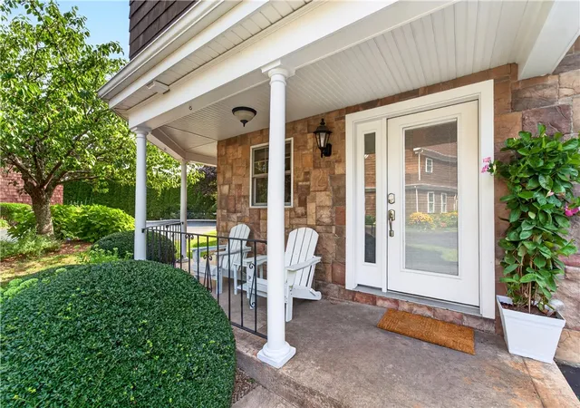 Photo 2 of Condo for sale at 23 Franklin St #6, Westerly, RI 02891 | MLS# 1420341 | Listing updated on 2026-10-05