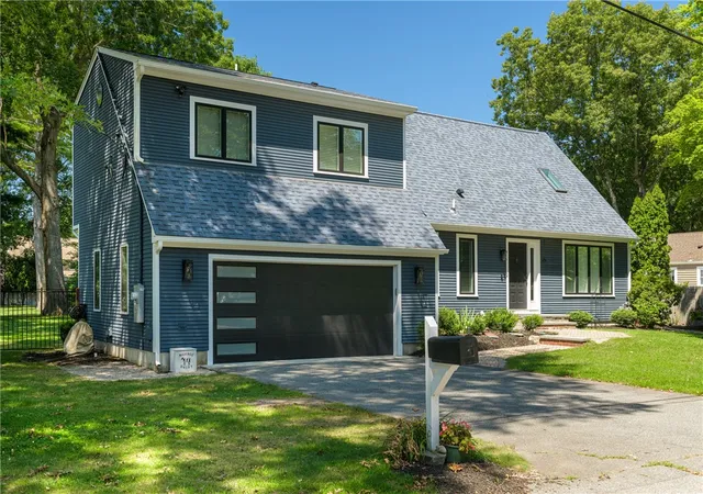 Photo 2 of Sale Pending at 1 Tanglewood Dr, Barrington, RI 02806 | MLS# 1420216 | Listing updated on 2026-09-02