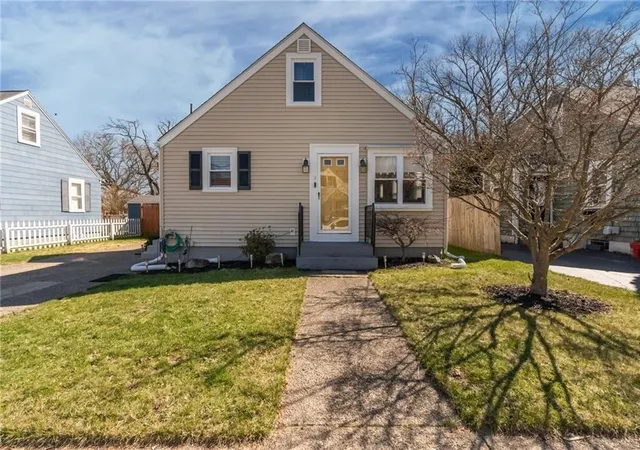 Photo 1 of Sale Pending at 19 Annette Ave, Pawtucket, RI 02861 | MLS# 1420257 | Listing updated on 2026-09-14