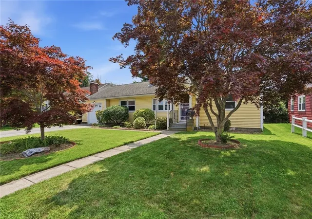 Photo 2 of Sale Pending at 54 Winthrop St, Riverside, RI 02915 | MLS# 1419737 | Listing updated on 2026-09-02