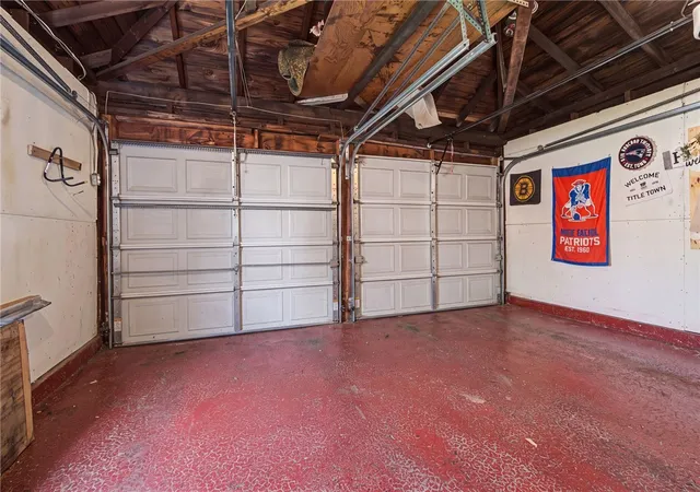 Photo 3 of Single family home for sale at 348 Park Pl, Woonsocket, RI 02895 | MLS# 1420433 | Listing updated on 2026-10-03