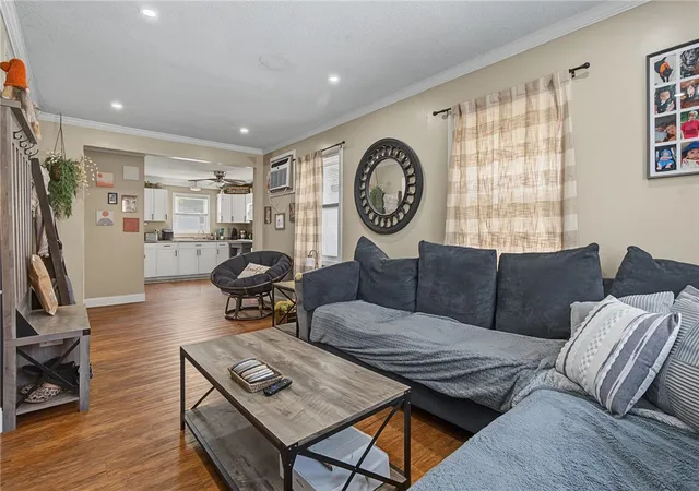 Photo 4 of Single family home for sale at 348 Park Pl, Woonsocket, RI 02895 | MLS# 1420433 | Listing updated on 2026-10-03