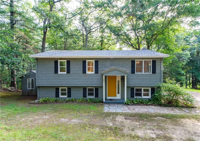 Photo 1 of Single family home for sale at 209 Shannock Rd, Wakefield, RI 02879 | MLS# 1420434 | Listing updated on 2026-09-05