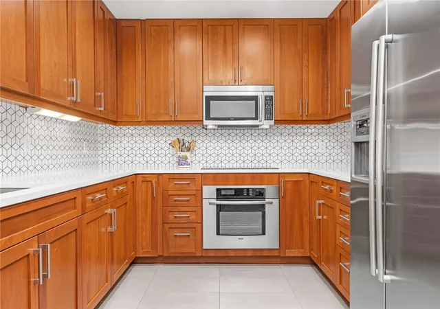 Photo 3 of Sale Pending at 100 Exchange St #1302, Providence, RI 02903 | MLS# 1420448 | Listing updated on 2026-09-05