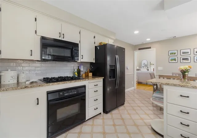 Photo 3 of Sale Pending at 5 Beverly Dr, Lincoln, RI 02865 | MLS# 1420568 | Listing updated on 2026-09-04