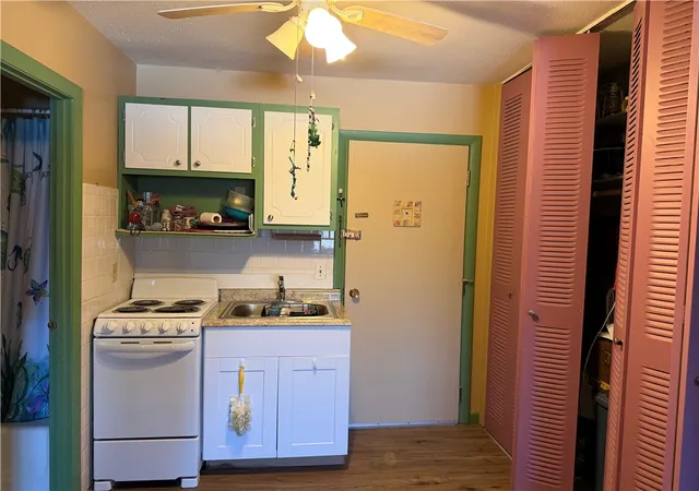 Photo 3 of Sale Pending at 347 Main Rd #103, Tiverton, RI 02878 | MLS# 1420587 | Listing updated on 2026-09-14