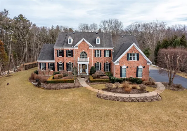 Photo 1 of Single family home for sale at 5 Lenihan Ln, East Greenwich, RI 02818 | MLS# 1418721 | Listing updated on 2026-09-13