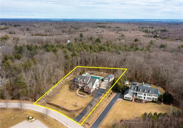 Photo 2 of Single family home for sale at 5 Lenihan Ln, East Greenwich, RI 02818 | MLS# 1418721 | Listing updated on 2026-09-13