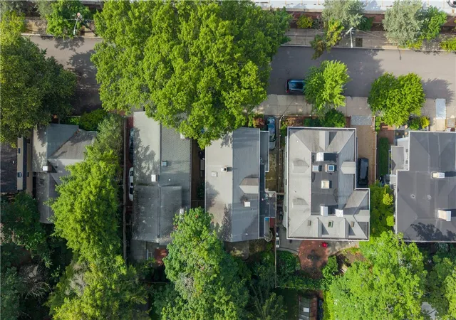 Photo 2 of Condo for sale at 135 Williams St #2, Providence, RI 02906 | MLS# 1420567 | Listing updated on 2026-09-09