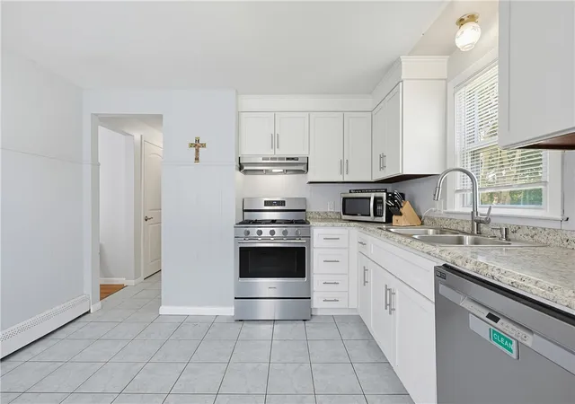 Photo 3 of Single family home for sale at 30 Briggs St, Cranston, RI 02920 | MLS# 1420416 | Listing updated on 2026-10-03