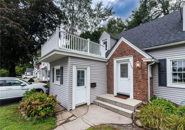 Photo 2 of Sale Pending at 1149 Greenwich Ave, Warwick, RI 02886 | MLS# 1420094 | Listing updated on 2026-10-06