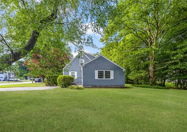 Photo 3 of Sale Pending at 25 Honeywell Ln, Cumberland, RI 02864 | MLS# 1420644 | Listing updated on 2026-09-04