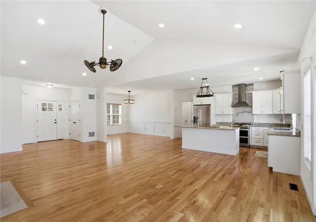 Photo 3 of Single family home for sale at 1291 Central Ave, Johnston, RI 02919 | MLS# 1420674 | Listing updated on 2026-09-13