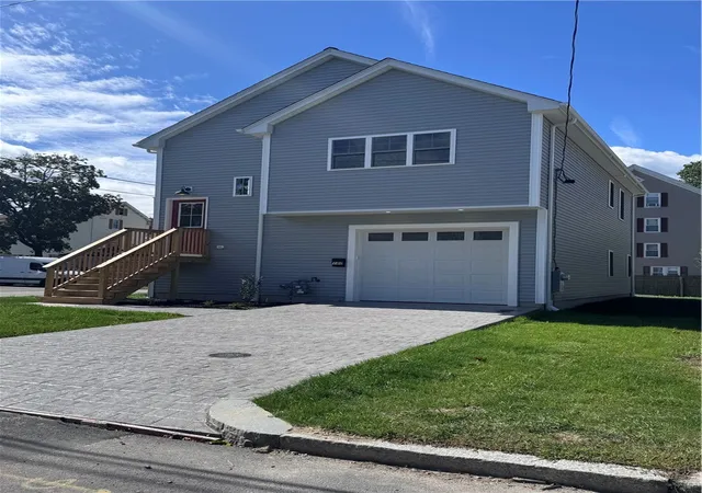 Photo 3 of Single family home for sale at 160 5th Avenue, Woonsocket, RI 02895 | MLS# 1420576 | Listing updated on 2026-10-20
